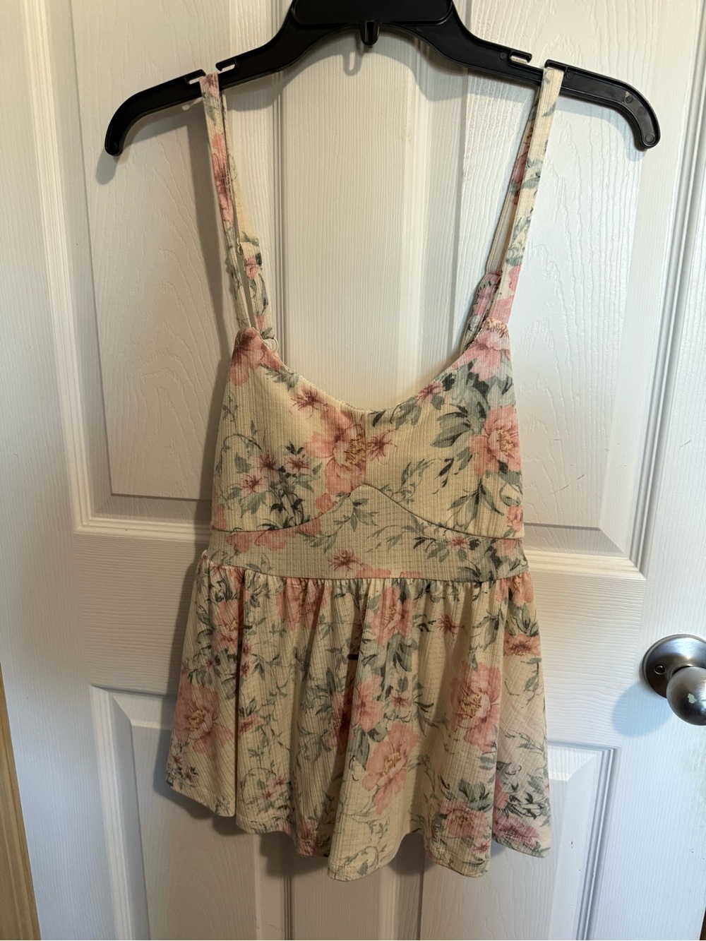 Torrid NWT Cream Floral Knit Babydoll Top with Pink Blooms